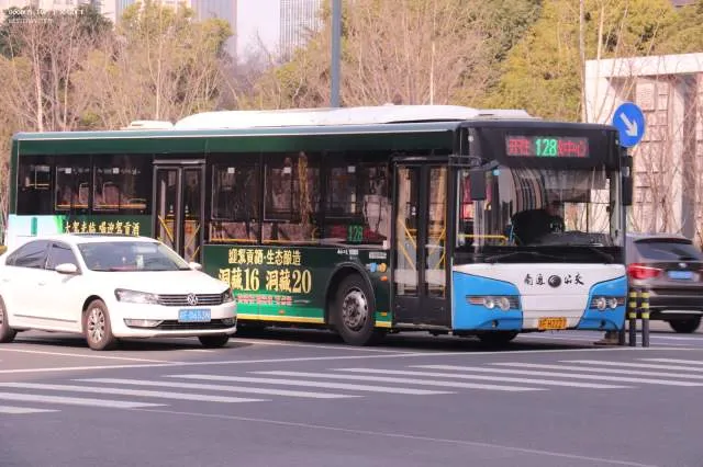 苏F H2227