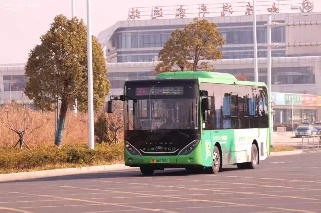 苏F 04696D