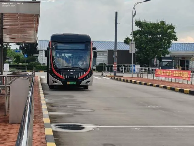 沪A 05687D