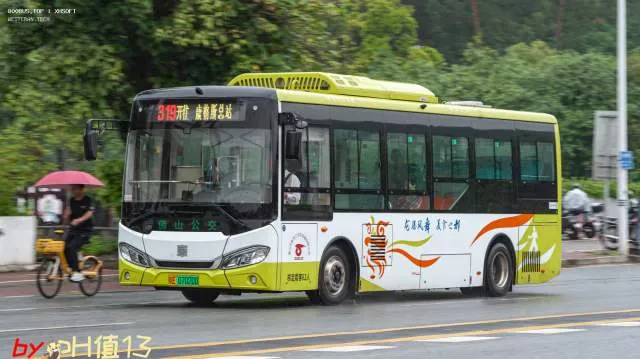 粤E 07020D