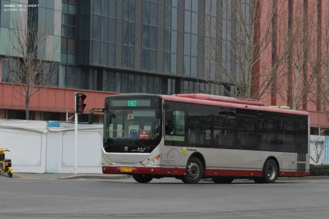 鲁CC7757