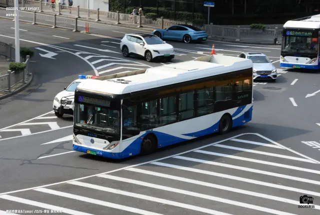 沪A 02967D