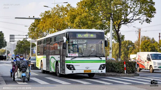 沪B D6375