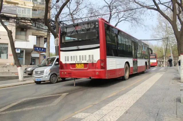 800BUS