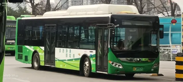 川C09557F