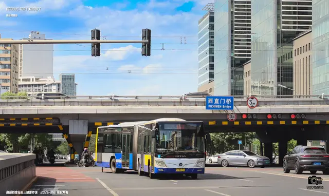 京A W0711