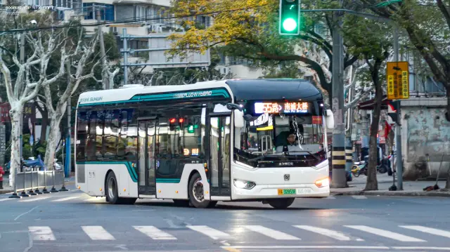 沪A 32853F