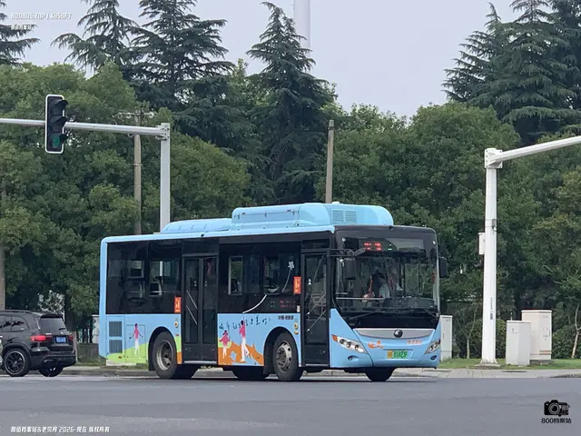 苏B 01823F