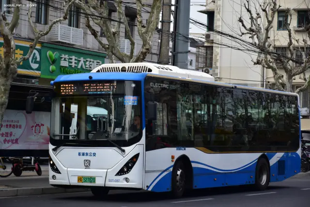 沪A52782D