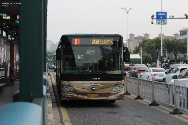800BUS