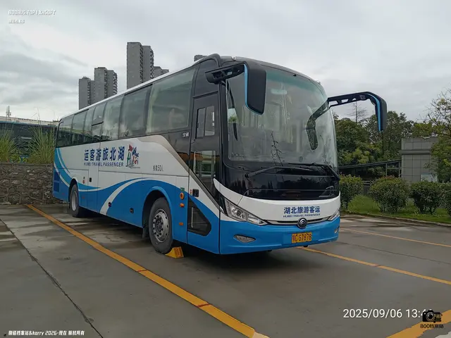 鄂C G7878