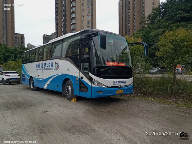 鄂C G6700