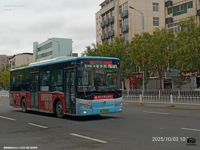 鄂K 01878D
