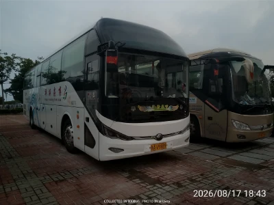 陕A V9889