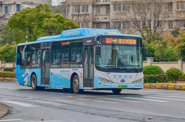 苏A 08982D