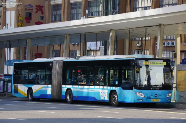贵A U5830