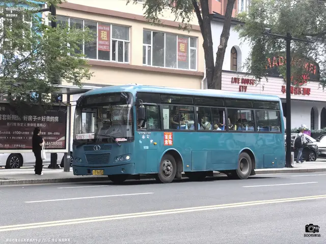 吉B B6851