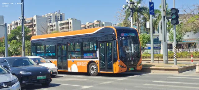 粤C 08792D