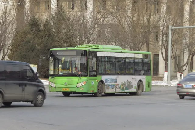 800BUS