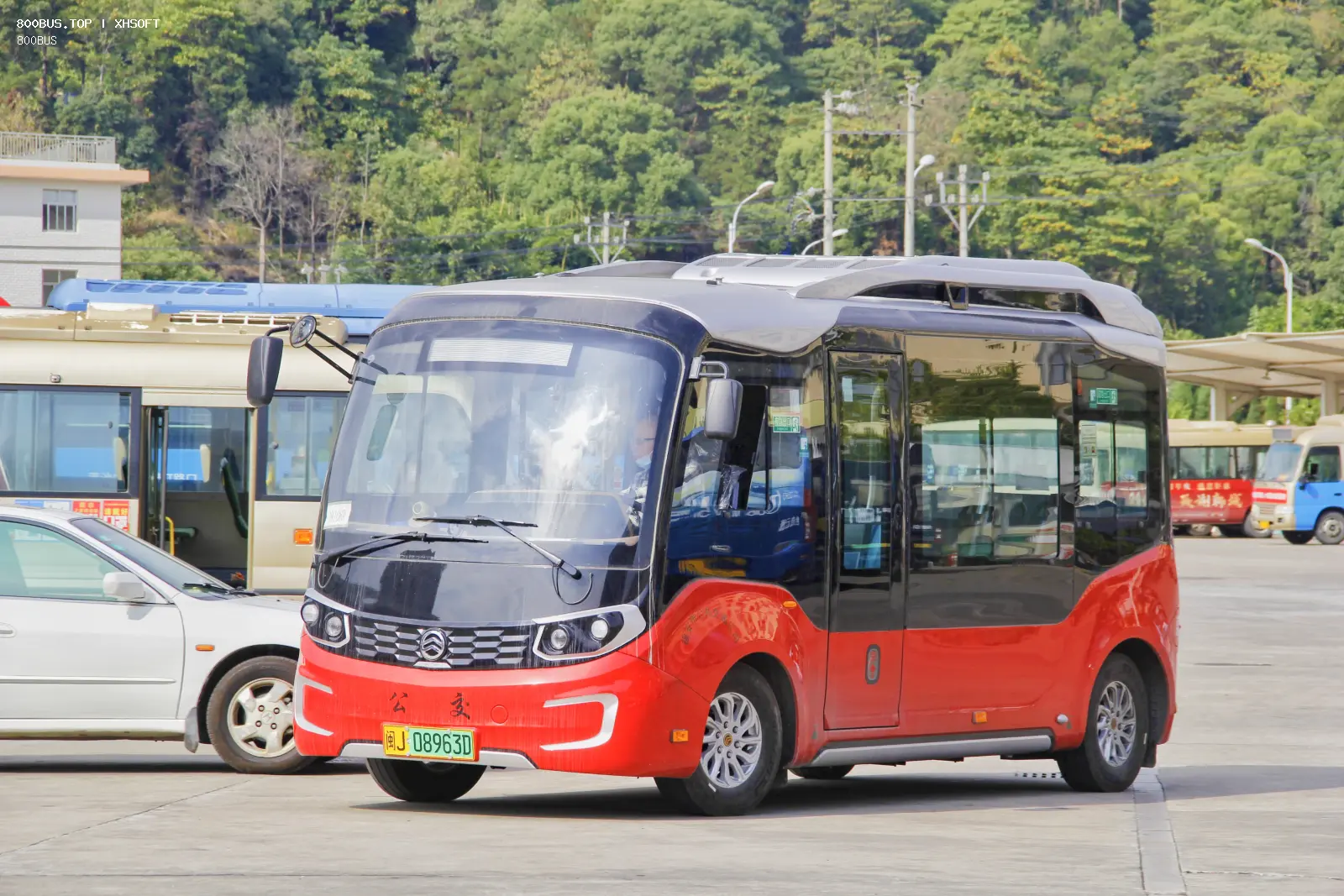 Bus Archive