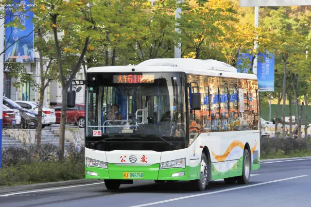 800BUS