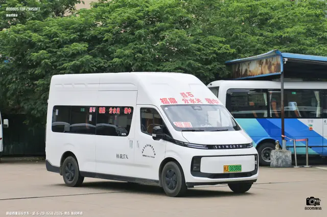 闽J 08388D