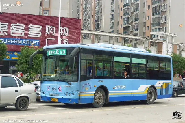 闽J Y1672