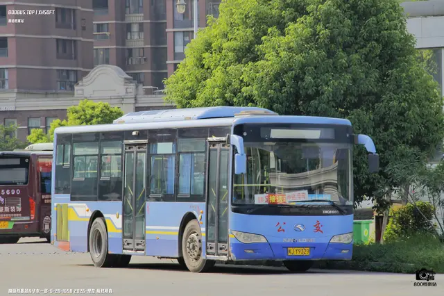 闽J Y9329