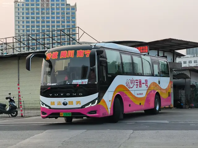 800BUS