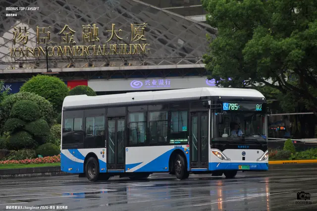 800BUS
