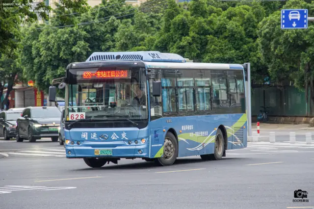 800BUS