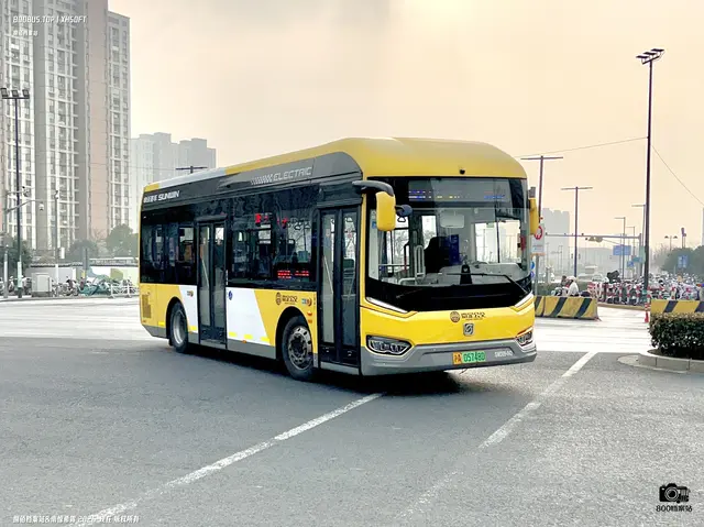 800BUS