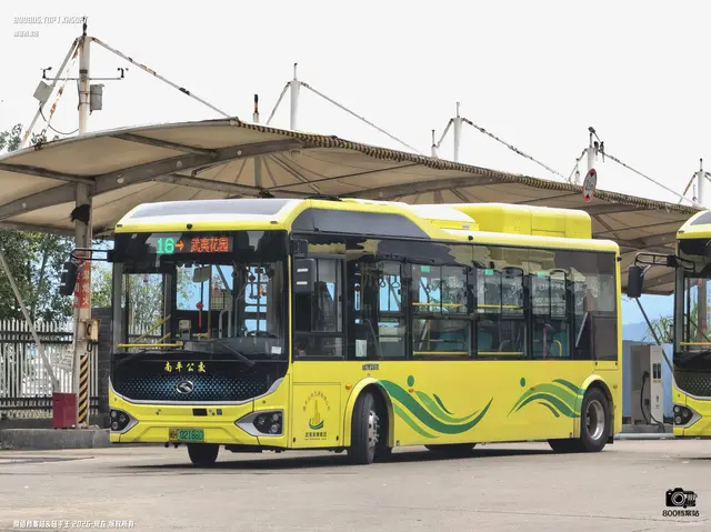 闽H 02188D