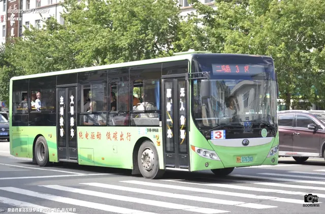黑H 07678D