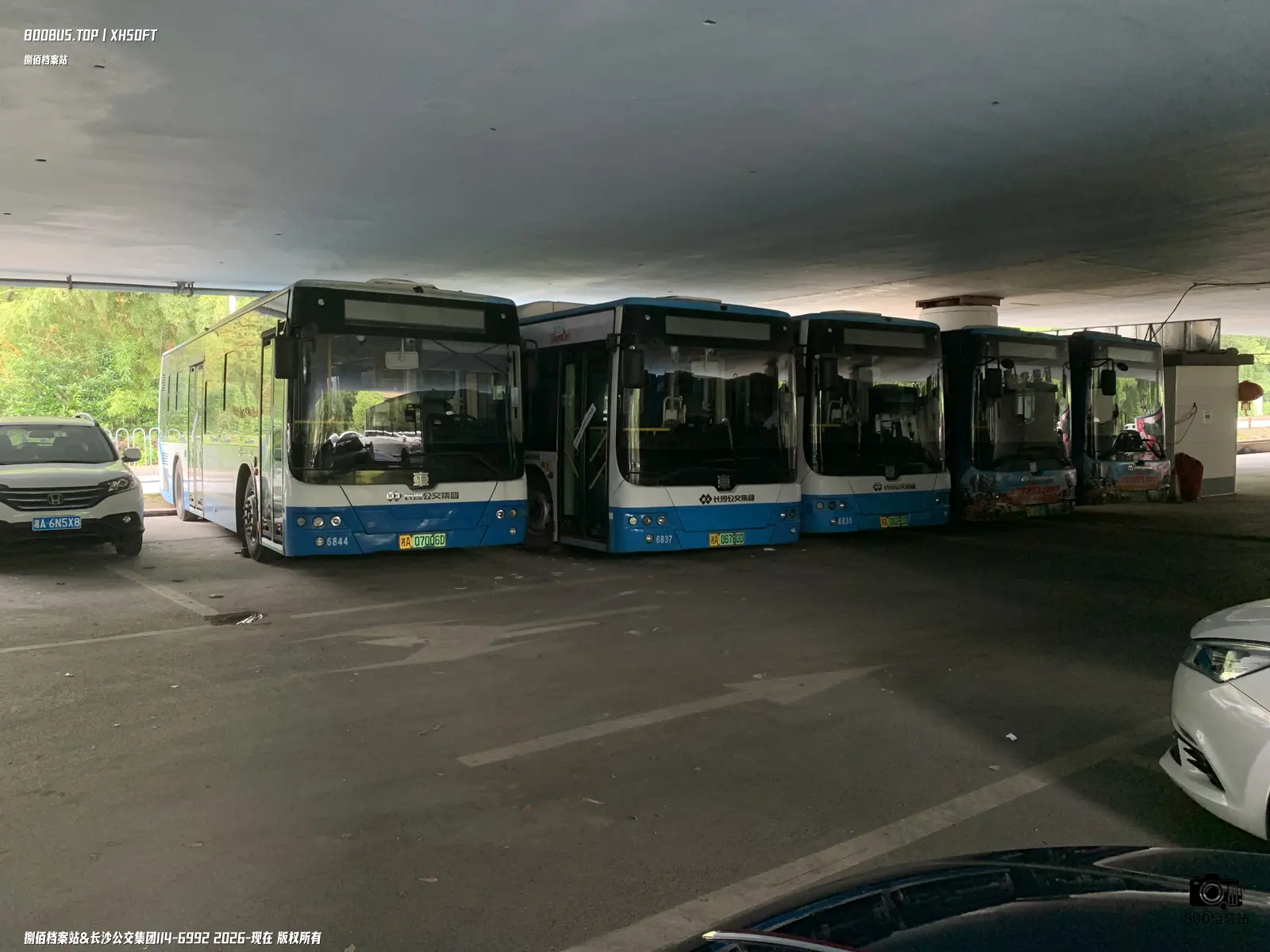Bus Archive