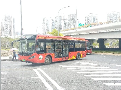 川A 18717D