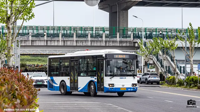 沪E D5327