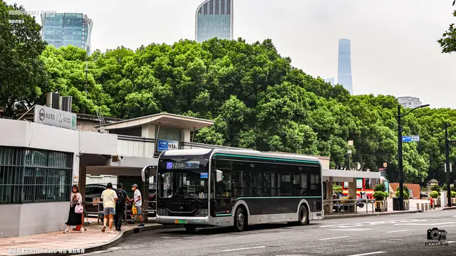 沪A 37328D