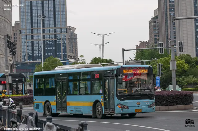 赣A F8692