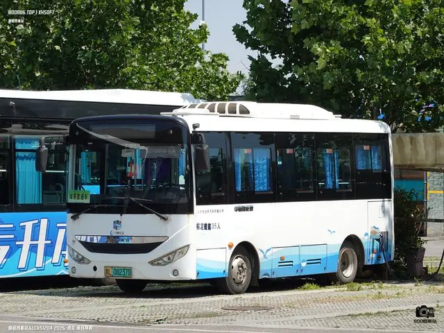 鲁L 08327F