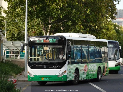 鲁B 06897D