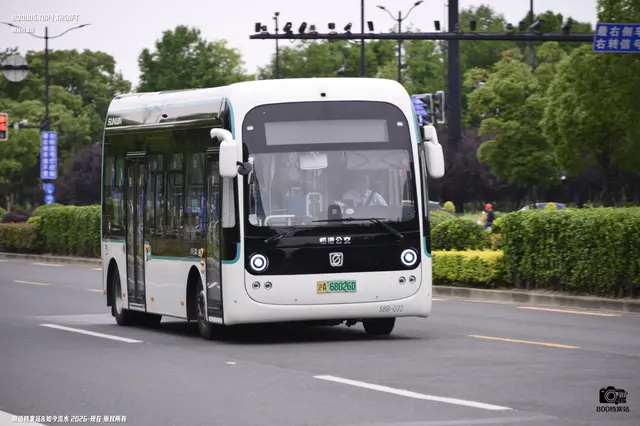 沪A 68026D