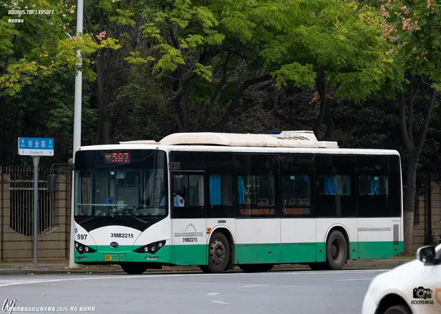 800BUS