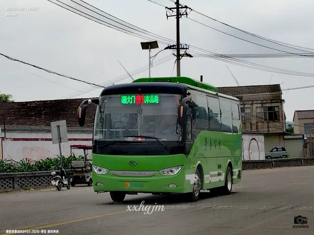 800BUS
