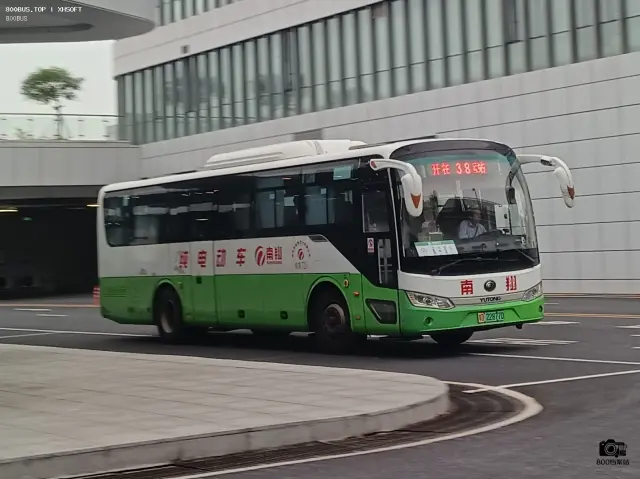 800BUS