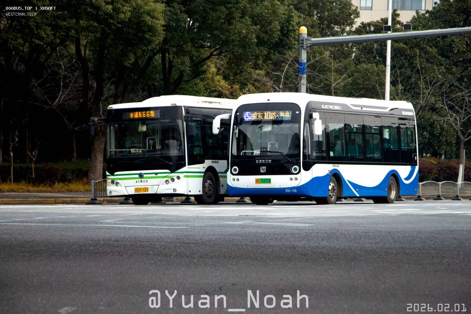 Bus Archive