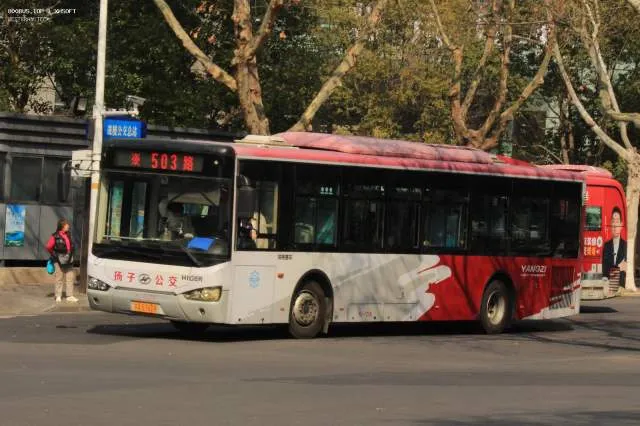 苏A E7609