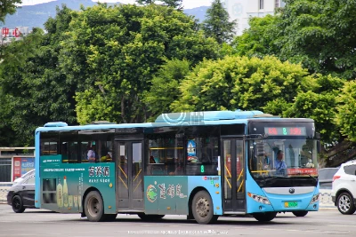 云L 05555F