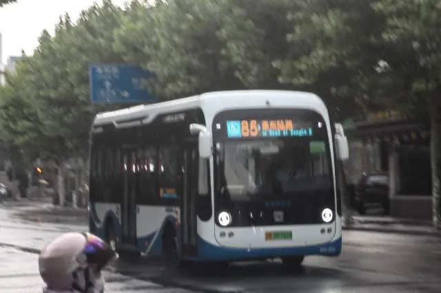 沪A69702D
