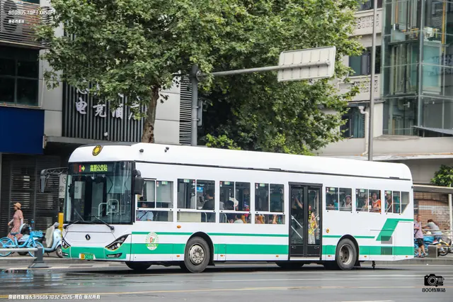 川A 04213D